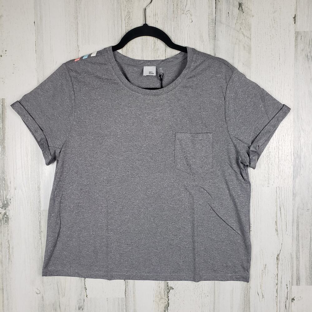 NWT Iris & Ink Gray Graphic Pocket Short Sleeve T-Shirt Women's Size Medium